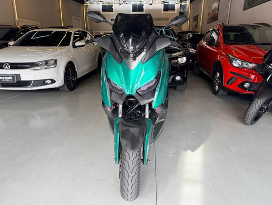 YAMAHA XMAX ABS 